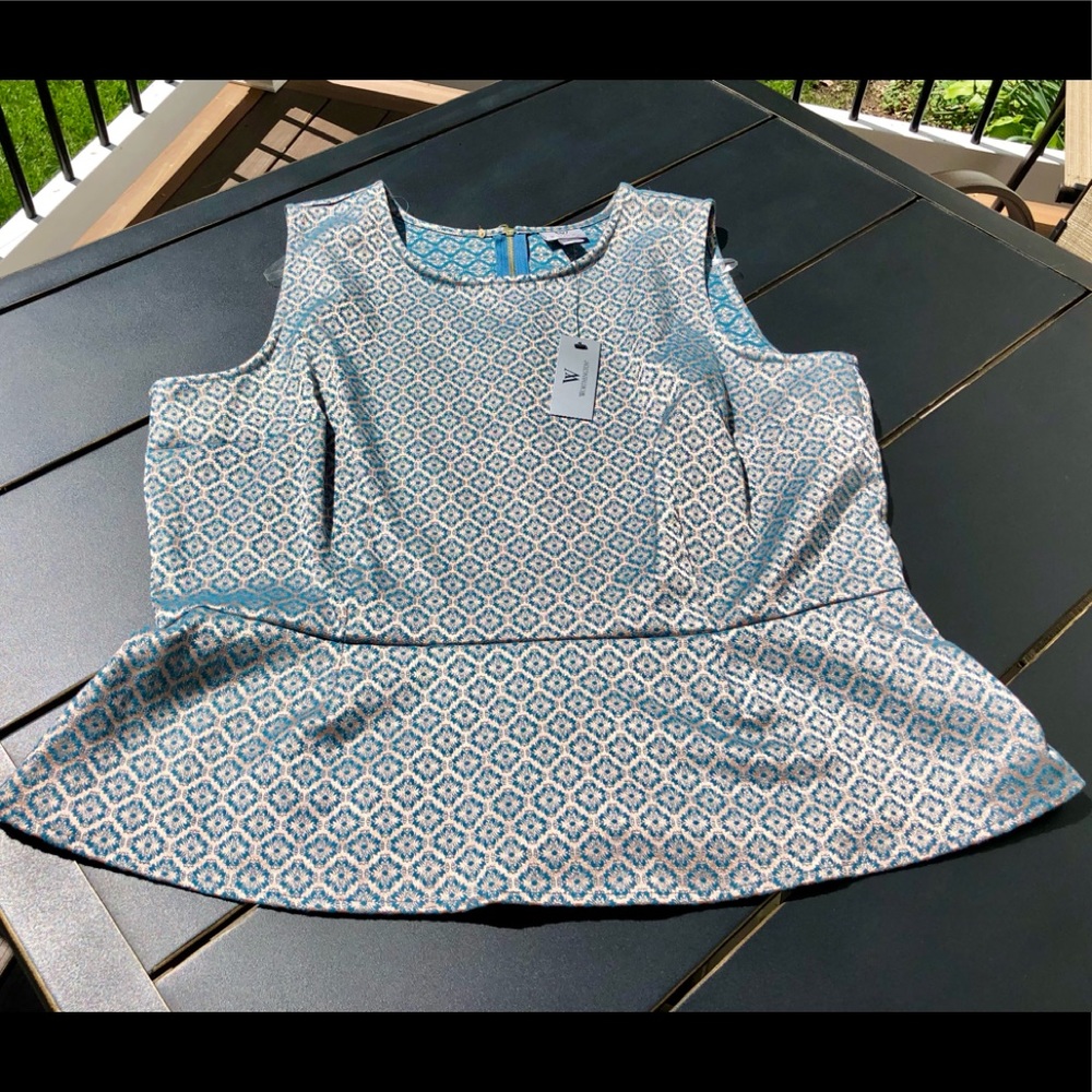 Gold and Teal Sleeveless Blouse